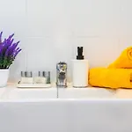 101 Bright With Pool View * Playa Feñabe