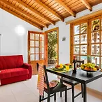 101 Bright With Pool View * Playa Feñabe