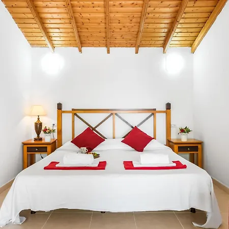 101 Bright With Pool View Appartement Playa Feñabe